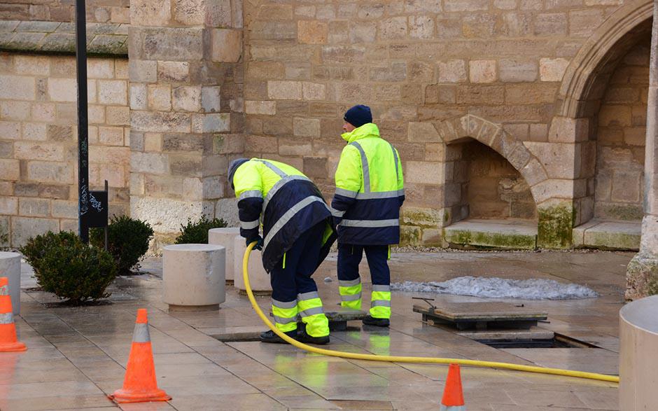prix intervention débouchage canalisation Versailles